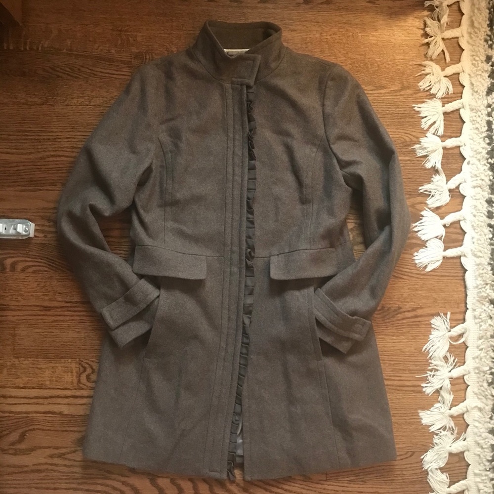 SOLD: Banana Republic Wool Italian Fabric Coat - Picture 3 of 9